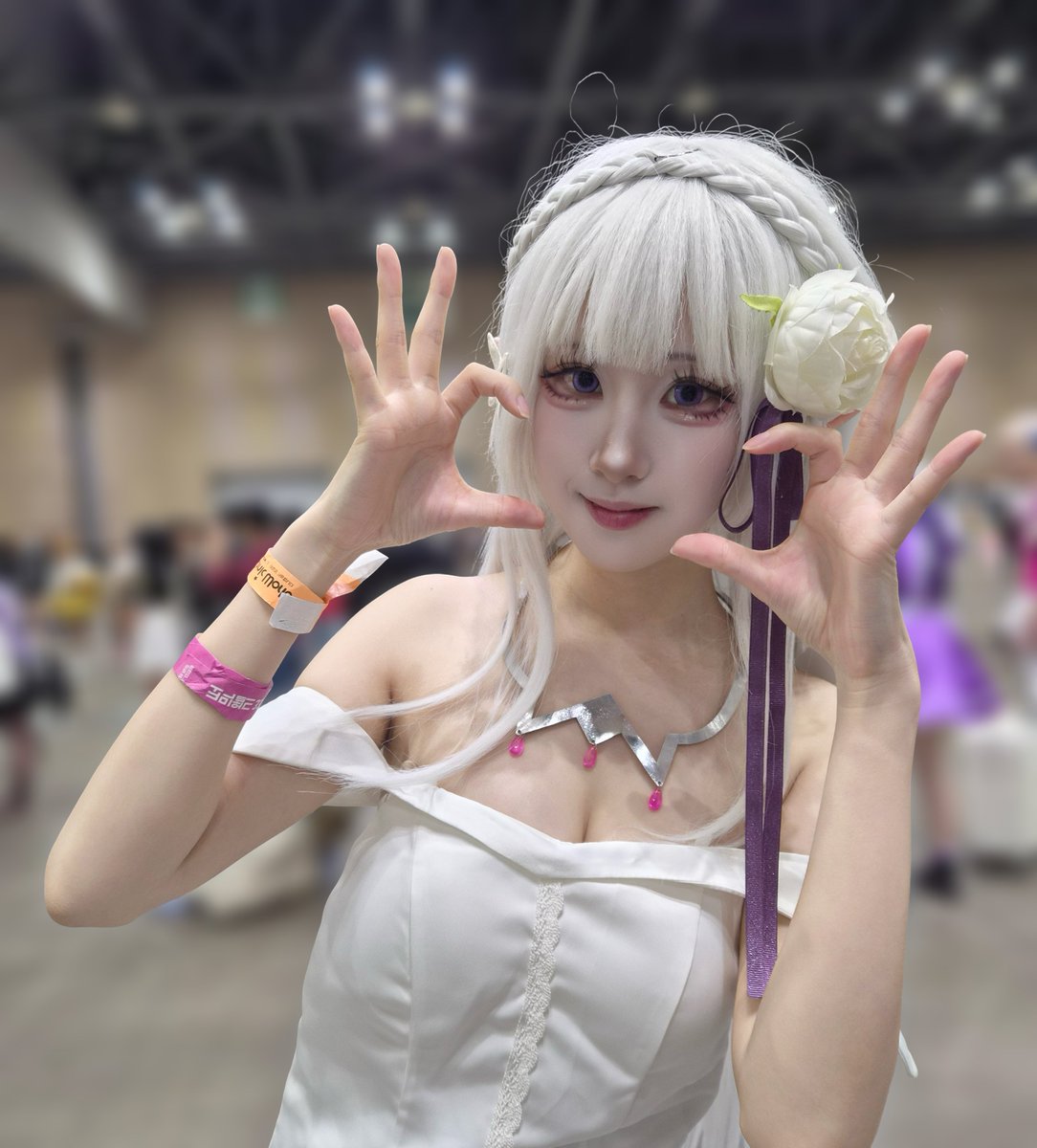Russ_0421's tweet photo. 이즈님 @thyluviz 

#ReZero #Reゼロから始める異世界生活
#Emilia #エミリア (Dress ver.)

26.09.12 9서코

09.23 에밀리아 Birthday 기념으로 따로 올리지 않은 사진 올립니다! https://t.co/cMzzeJEhEV