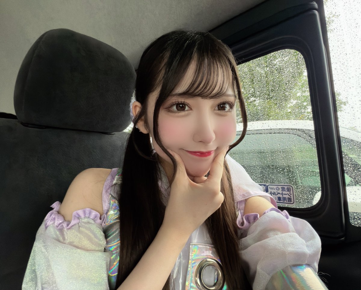 tenran_azuki's tweet photo. 雨女超えて、土砂降り女ね https://t.co/O7txhJwRZk