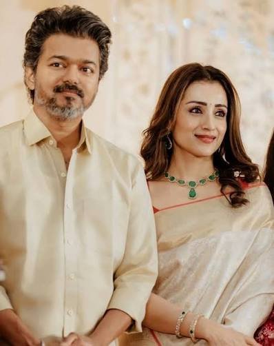ARAVIND25062007's tweet photo. @memes_hold_08 YOUR TWEET PROVES YOU ARE A BOG THARKURI POTTA THEVIDIYA 

DON'T KNOW DIFFERENCE BETWEEN MOVIE AND REAL LIFE

THE OG REAL LIFE POMBALA PORIKKI IS THEVIDIYA VIJAY, 

YOU DON'T HAVE ANY QUALIFICATIONS TO SPEAK ABOUT SURIYA 

YOU CAN JUST CRY😂😂, PROVE WITH EVIDENCE DA POTTA https://t.co/eMAKOvZfHz