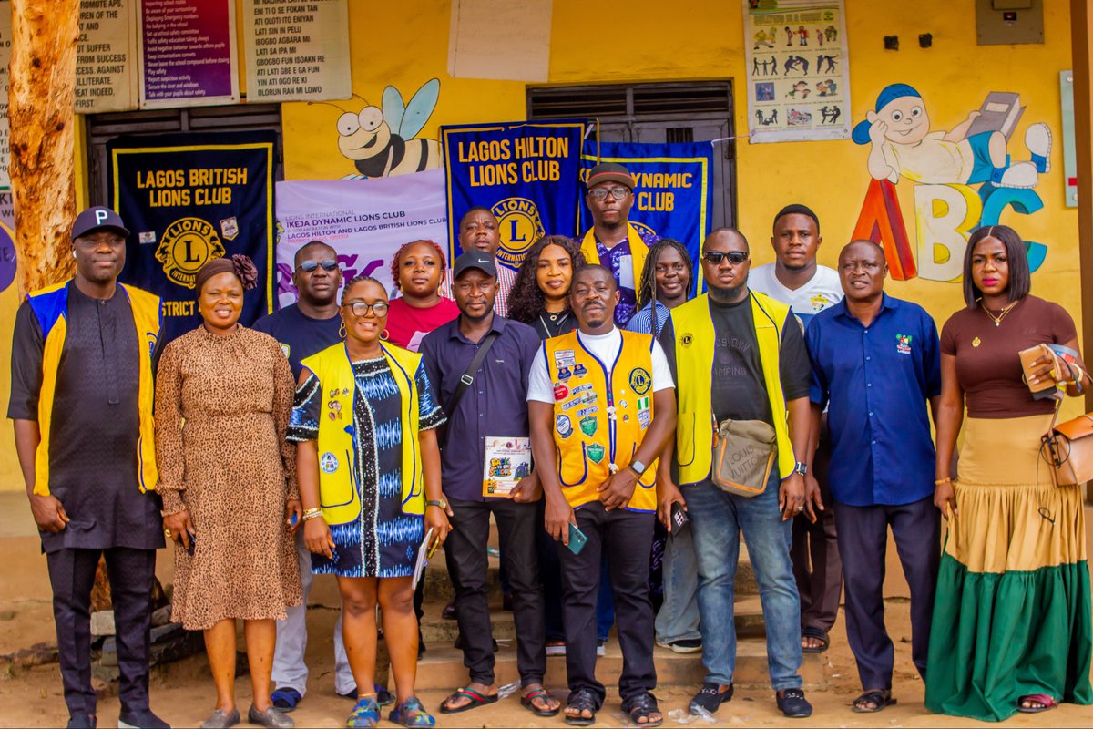 rulesofmanageme's tweet photo. We are lions #weserve 

@lionsclubs https://t.co/JyCdxQinRx