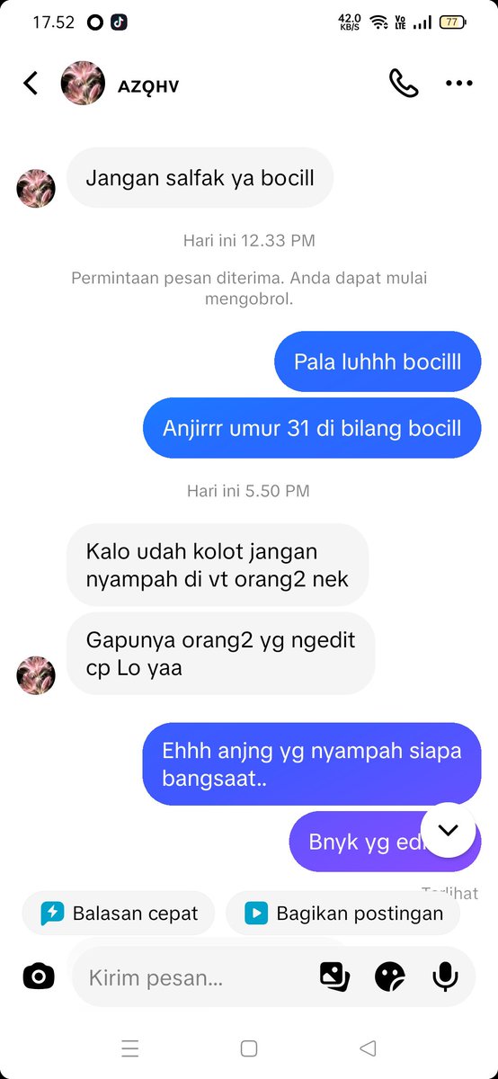 DDrizka's tweet photo. Kaga jelass nihh orang.. gua komen cuma kasih foto fq di vt dia gak pernah gua ngejelekin cp dia. Malah marah' gak jelas kecuali gua ngejelekin cp luh... Dasar bocil terlalu berlebihan fans sama artis. Cp nya Nikah gak terima kemarin Fattah menang di award juga gak terima anehhh https://t.co/DCVfm19vz5