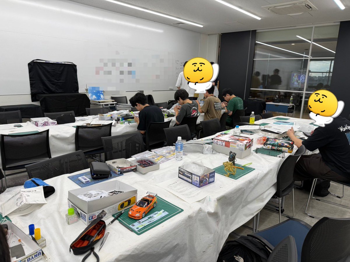 cyukyomokei's tweet photo. 今日は大同大学さんにて開催されたつくろーぜ会に参加しました〜

リョータさんによるプチ講座などもあり非常に有意義な時間が過ごせました🤖

10/31 11/1に行われる中京大学祭に向けて部員一同頑張りましょう〜 https://t.co/SwFbXSalQH