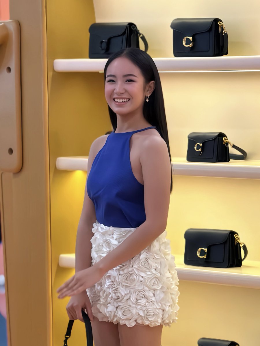 cj_lillcap's tweet photo. She's giving expensive girly, as always.

CAPRICE FOR COACH
#TabbyBagWithCapyetano https://t.co/o7mH2HRKvk