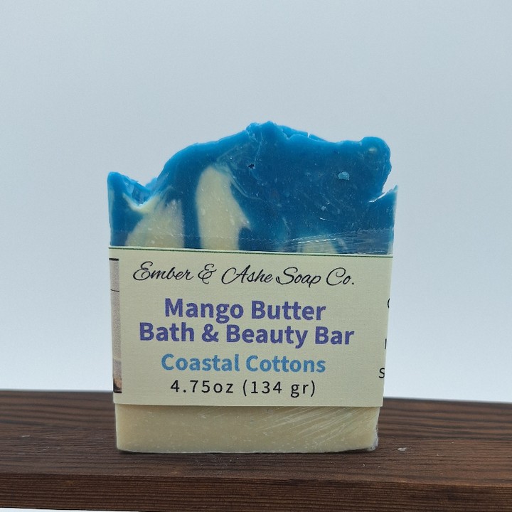 AnibalPorzio's tweet photo. Glow after every shower with our handmade Mango Butter Soap Bars. Choose calming Lavender Fields, zesty Riviera Citrus, or fresh Coastal Cottons for luxurious moisture and lasting comfort. Shop now. https://t.co/pQX6clP36G