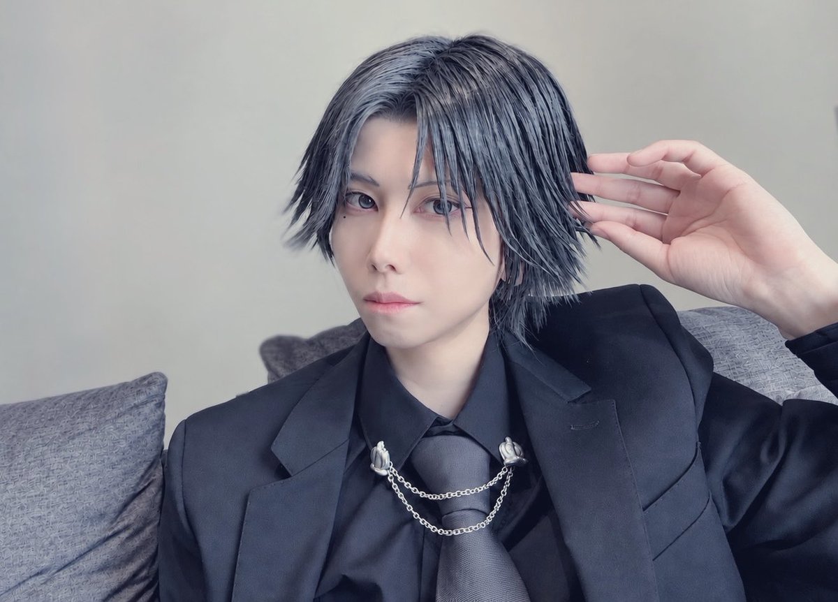 liina_cos's tweet photo. ⚠Cosplay/コスプレ⚠
※宅コス、重加工

跡部景吾 anan表紙

スマホスタンド無かったから表紙のポーズはまた今度… https://t.co/LBRss7CVIy