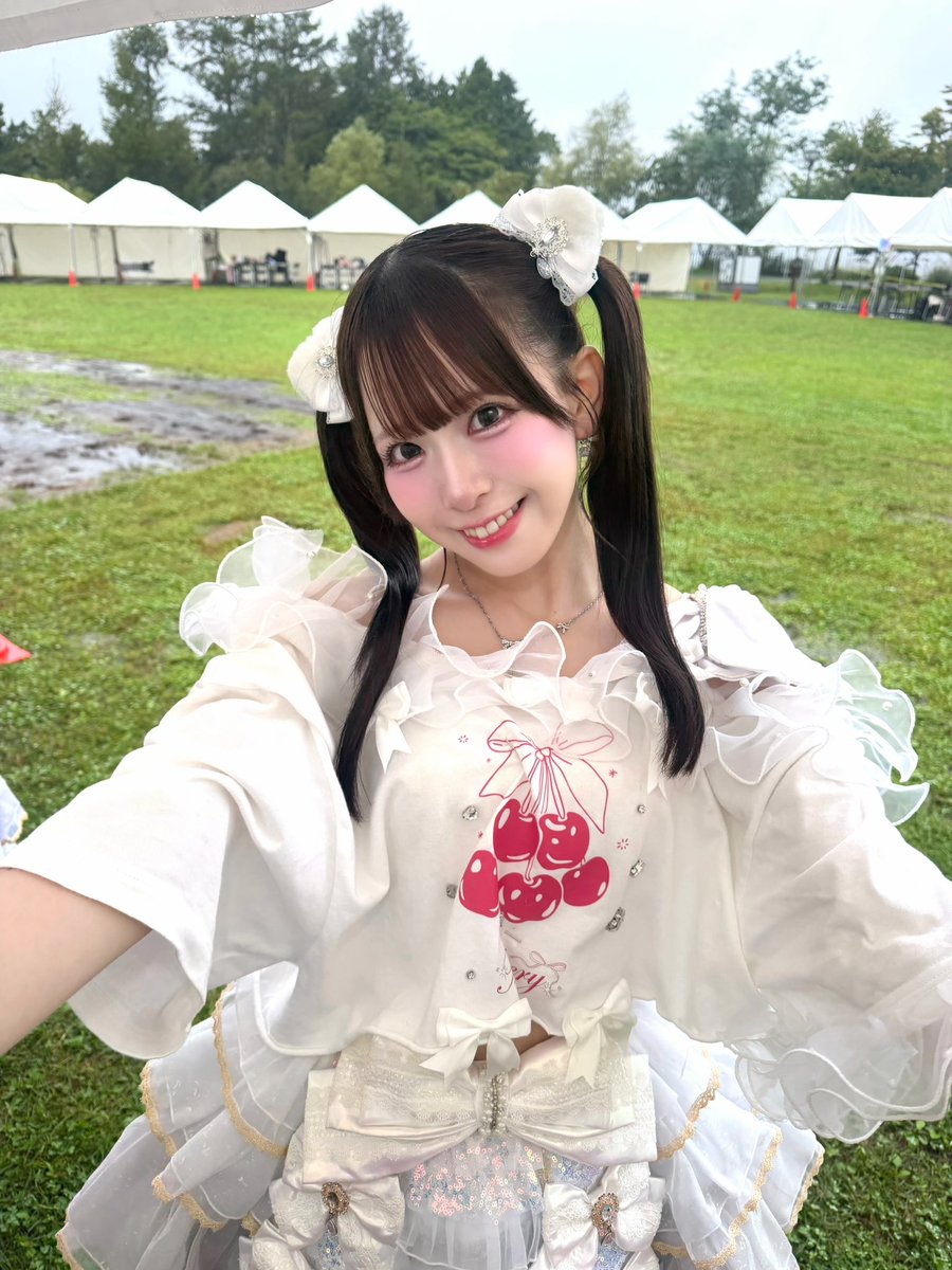 Aivery_noa's tweet photo. 君を夏を忘れたくない🫧🪼⟡.· https://t.co/4nmchkjIeZ