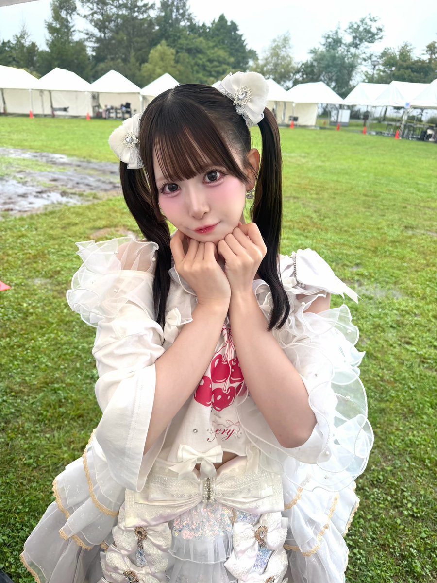 Aivery_noa's tweet photo. 君を夏を忘れたくない🫧🪼⟡.· https://t.co/4nmchkjIeZ