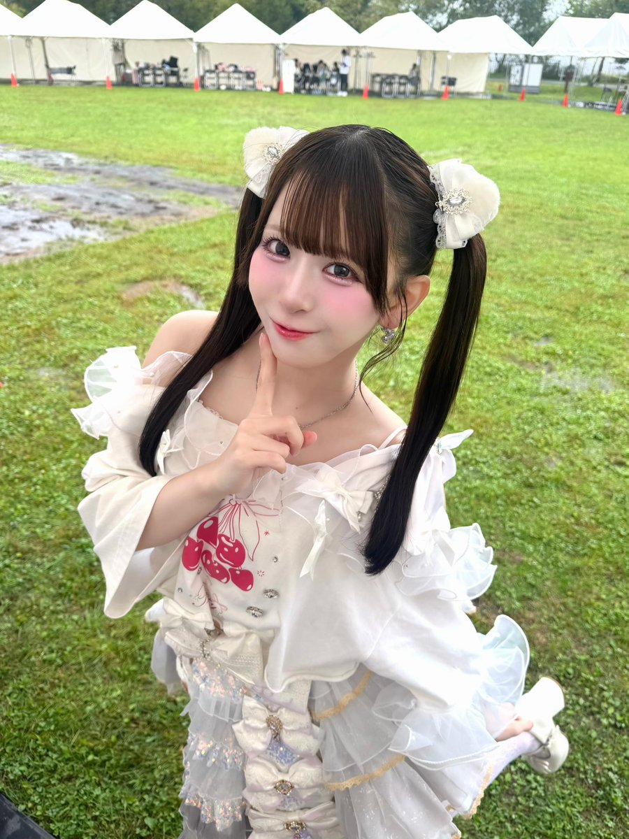 Aivery_noa's tweet photo. 君を夏を忘れたくない🫧🪼⟡.· https://t.co/4nmchkjIeZ