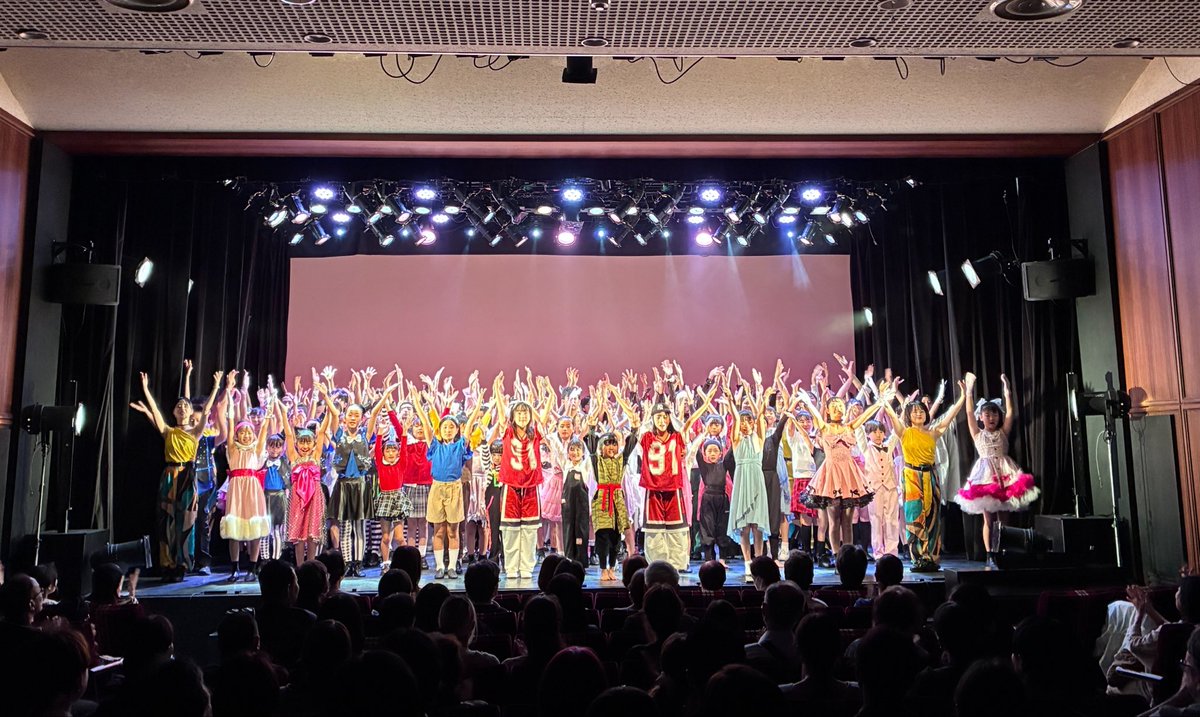 himawaristage's tweet photo. 【東京】Dance＆Song Festival 2026
閉幕！！！
総勢132名でダンスと歌をお届けしました！！！
皆様、ご来場ありがとうございました🌻 https://t.co/gYqK0zaxA8