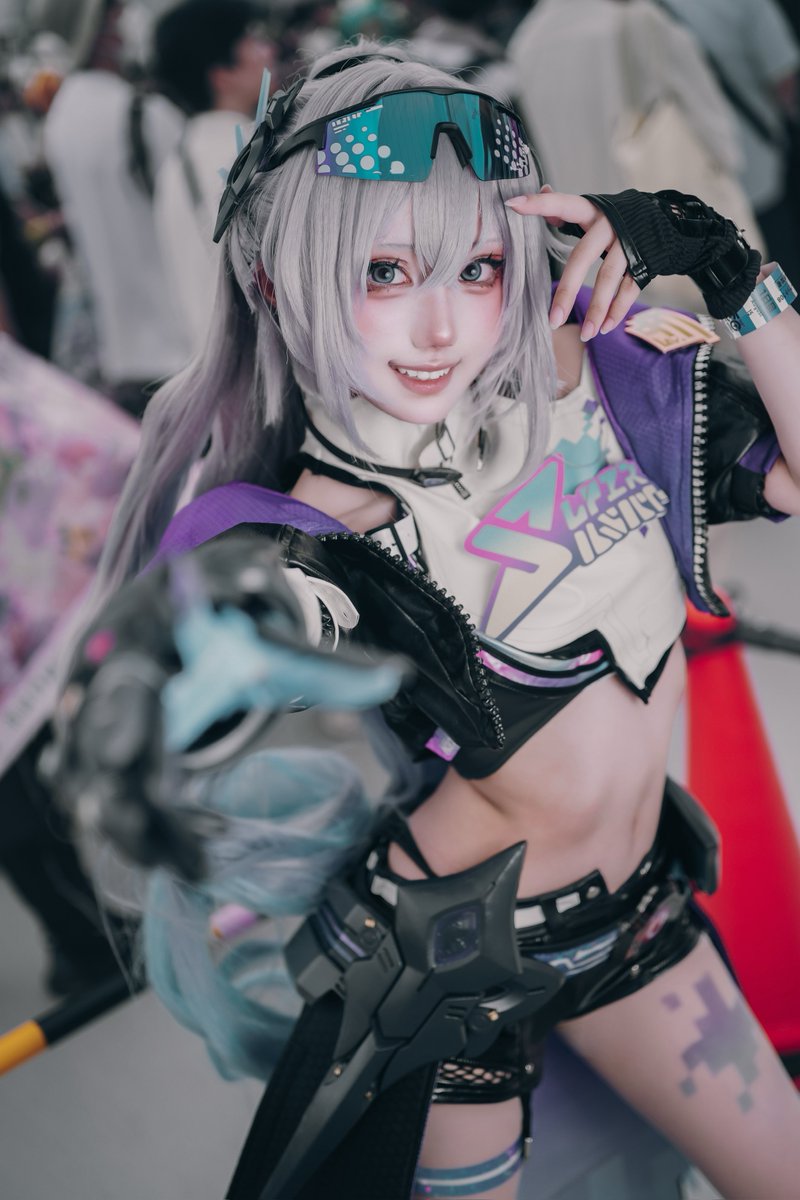 8_Plain_bread_2's tweet photo. cosplay
崩壊スターレイル / 銀狼LV.999 https://t.co/9AooZJEbk5