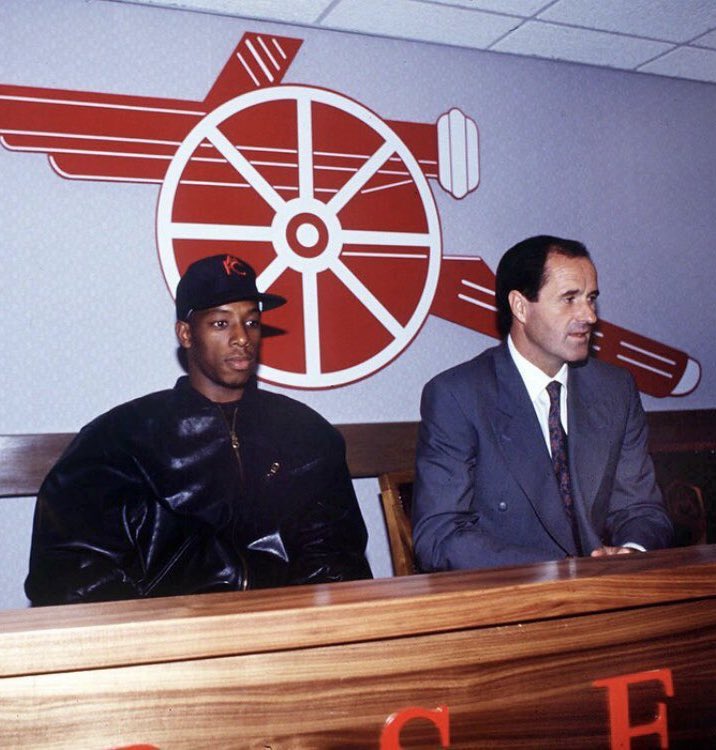 afcstuff's tweet photo. On this day in 1991: Arsenal completed the signing of Ian Wright from Crystal Palace for a club-record £2.5m transfer fee. ✍️🏴󠁧󠁢󠁥󠁮󠁧󠁿 https://t.co/emkgVlWGV7