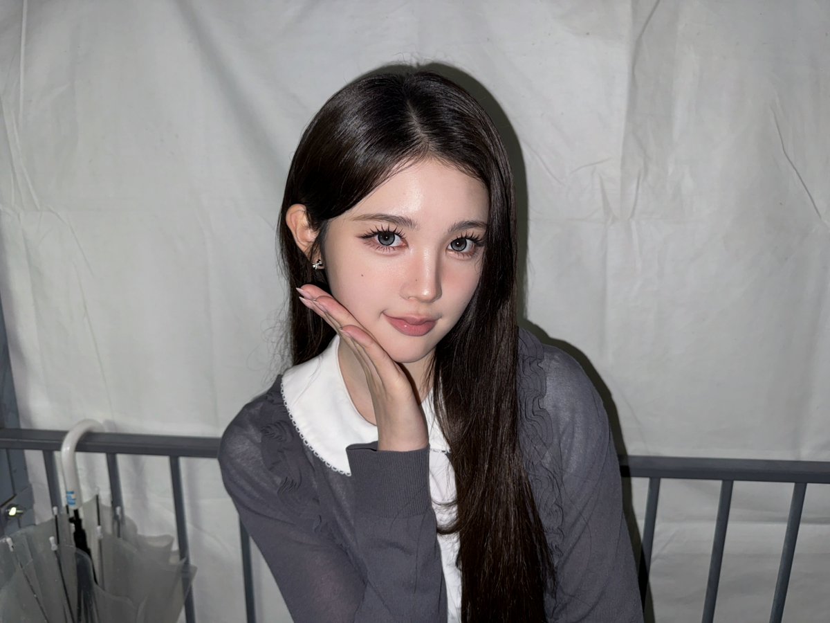yes_soooong's tweet photo. 존나미녀ㅆㅂ 개미녀 https://t.co/uN5JQWZHW5