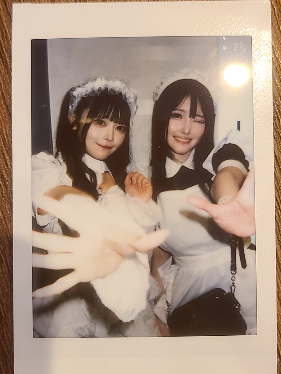 nose_cchi's tweet photo. 個人的に感慨深いといえば
【ゆあゆり】なんすよ😆

2人に会いに行ってる場合があるけどどちらかが仕事側だったりそれぞれ活動してたりしてるから2人一瞬に揃って会うことがとても感慨深かった😌

4年振りのゆあゆりチェキ
またこの機会があるとはな…😌
泣けるぜ🥺

#ゆりちーむ
#ゆあめいと https://t.co/P6Wzcvy4mJ