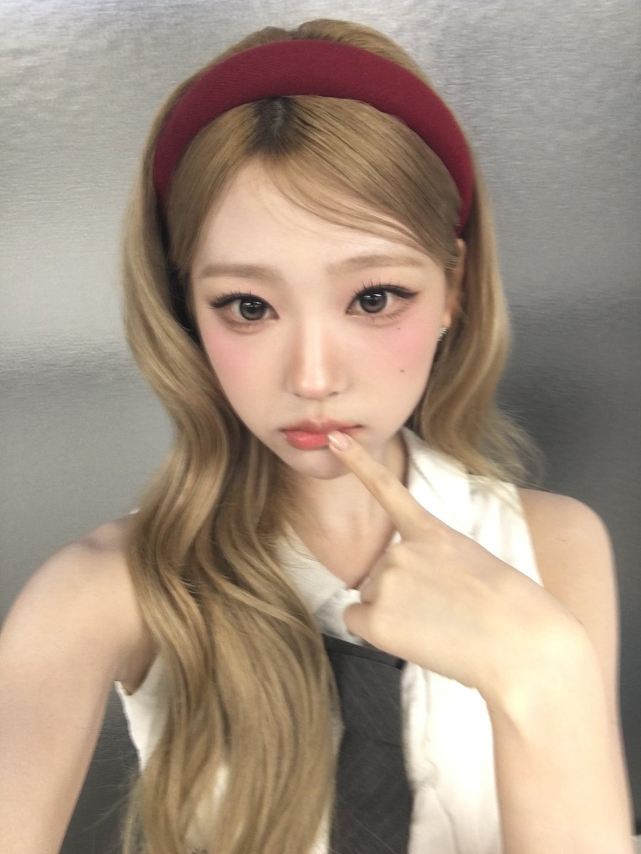 chojjyu's tweet photo. 재벌아가씨랑그녀의애완고양이댠닺드셔보실분 https://t.co/rSY1vggmnK
