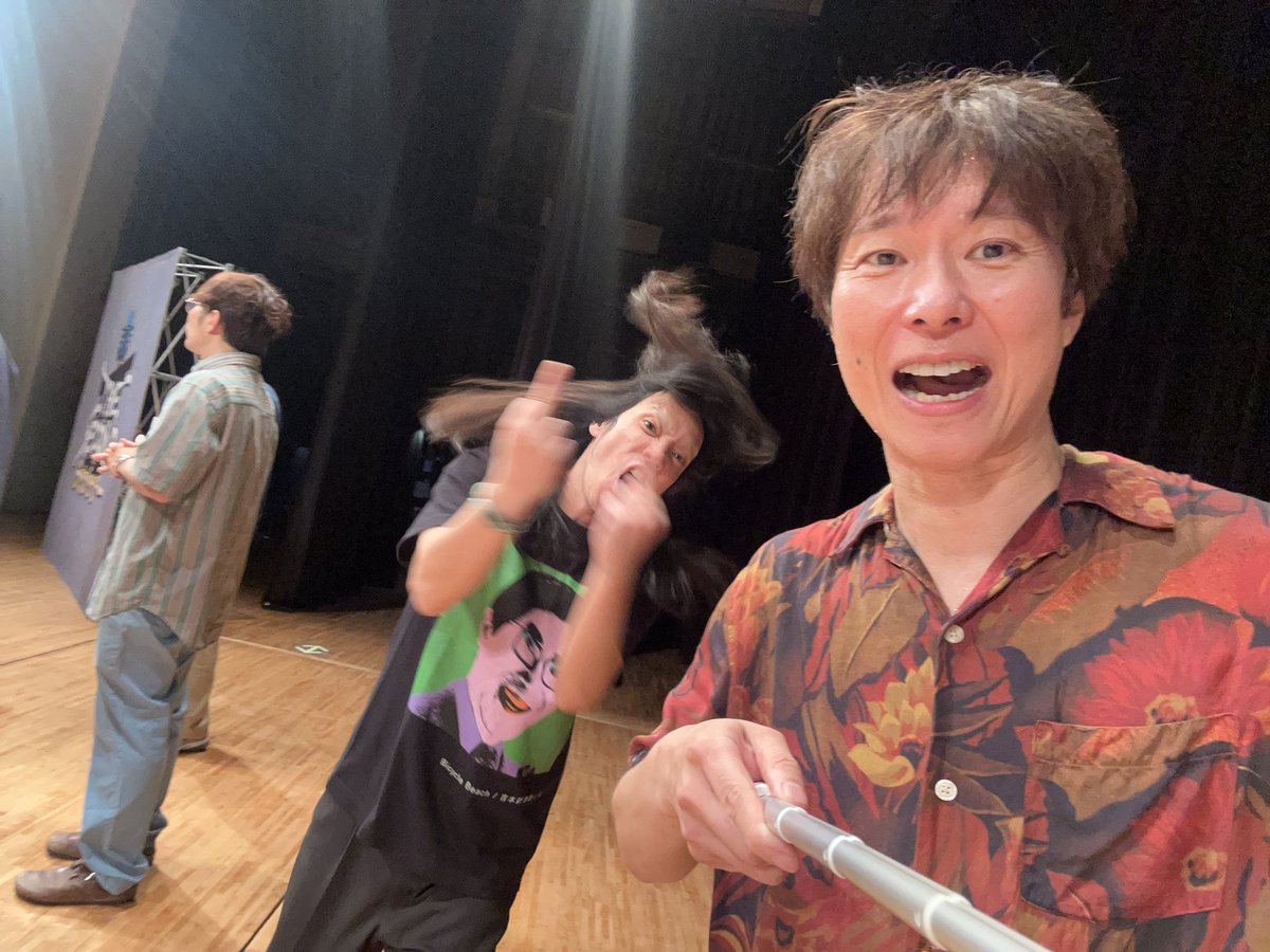 takizawa0914's tweet photo. ザ・セカンドツアーin兵庫
ご来場いただいた方々、ありがとうございました！あたたかいお客さんで、みんなイベントを楽しんでいました。明石焼きめっちゃ食べた！あと友保の躍動感！
#ザセカンド #ザセカンドツアー https://t.co/8EazFqOXLQ