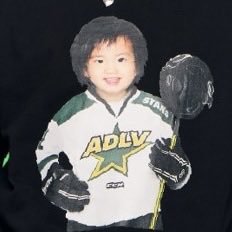 IDEAZONETIMER's tweet photo. มาจากรุปนี้ป่ะเนี่ยยย อ้วมเอ้ย 🏒 หมั่นเจ้วว

#PHUTATCHAI
#ADLVxBUS https://t.co/9c12aFlUny