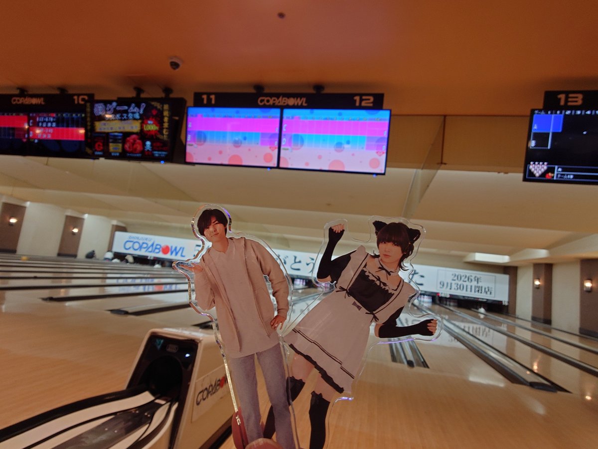 sana01311225's tweet photo. 本日は薮ちゃんの入所日ですので、薮担の友達達と新宿JUMP広告前で集合し、 #メロリ のロケ地コパボウルさんで3ゲーム🎳ちょうどJUMPが撮影したレーンで楽しく過ごし、#Ssay 鑑賞会しました💚帰ってホムパ見て、アルバムが楽しみー✨✨✨大好きです #HeySayJUMP https://t.co/jBGVgsplfc