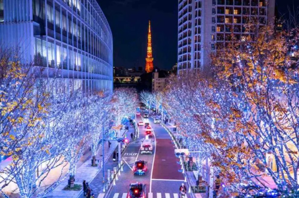 SeanMitchellF4's tweet photo. Japan holiday through today. Asia can’t confirm the high. Wednesday futures sitting on the line. Records that need cheaper oil and a dinner invite are rented, not owned. #QQQ https://t.co/LLqDW5Ku08