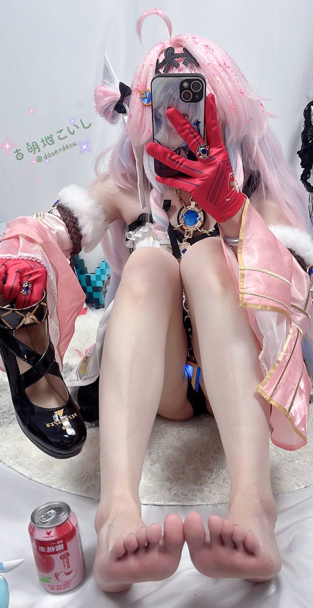 Lumb25a's tweet photo. 新人刚玩x🫣     

想发点照片  有人锐评女大福照吗

直接给不墨迹  发完我要删了.…… https://t.co/6O1IjS1WIs