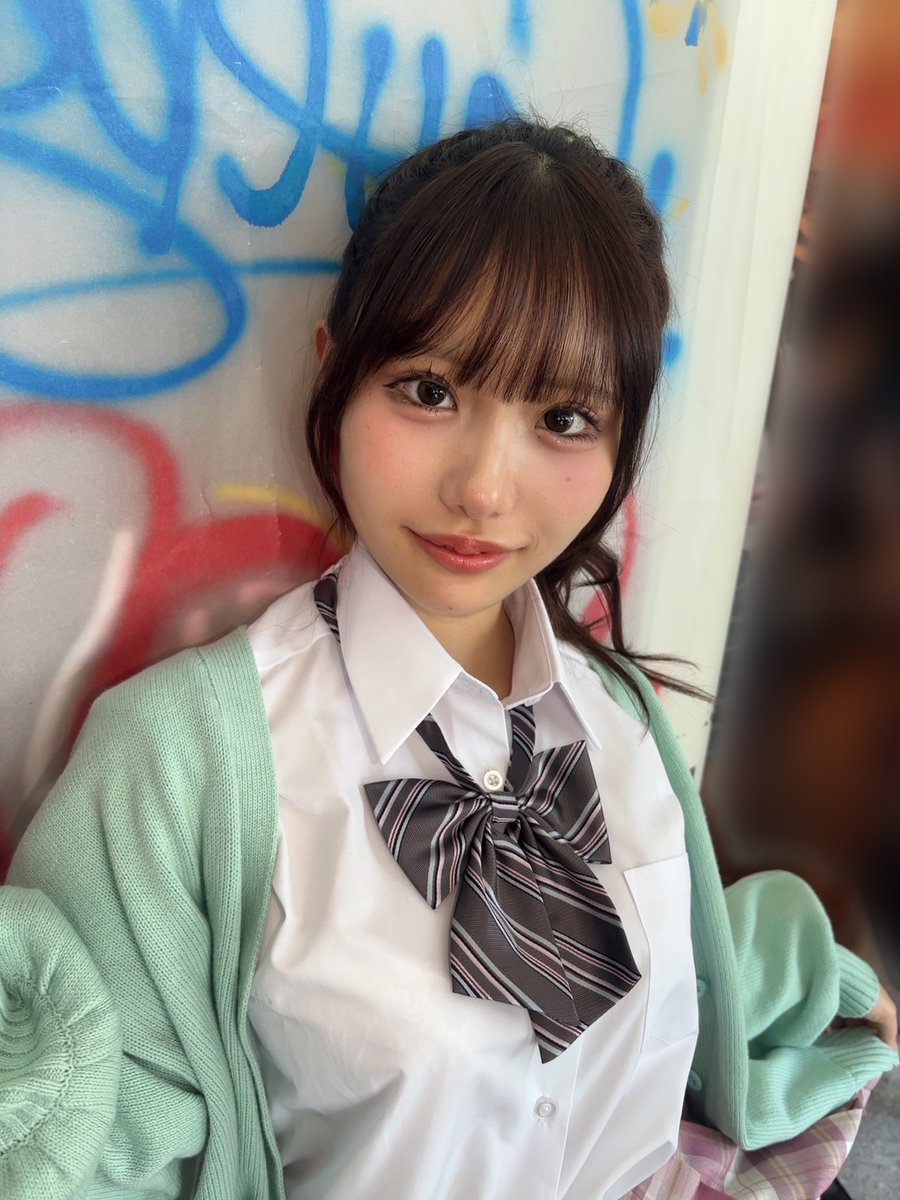 kodawaruNN's tweet photo. 鈴の家りんちゃんのメイドもの。
スレンダーボディにぷっくりおっぱいが可愛イイね👍
アヘりながらのおねだりが良かった！ https://t.co/8gMGctIwQl