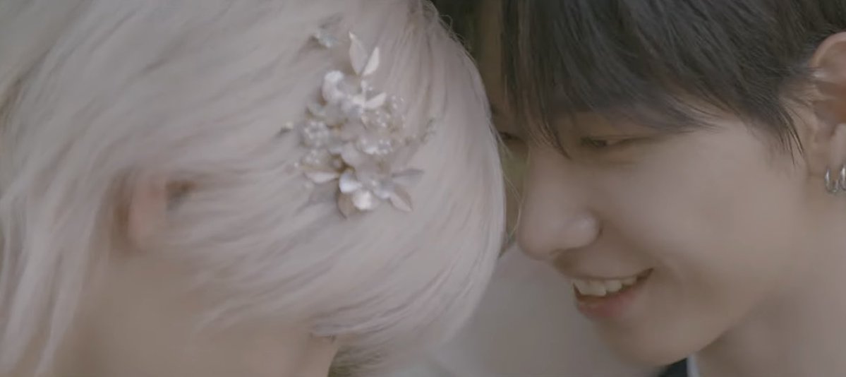 meongchiz's tweet photo. happily married. https://t.co/IrfS9F3R2t