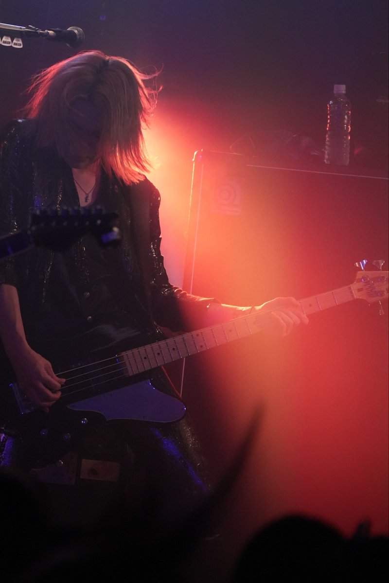 NIGHTMARE_218's tweet photo. 極夜行ツアーさいたまお疲れ様。
機材がトラブったり色々あったけど、音響的にやりやすく気持ち良く演奏できた！！

次は地元仙台、25日はGIGS、26日はマカナで会いましょう🤟 https://t.co/iWLRyM71Ez