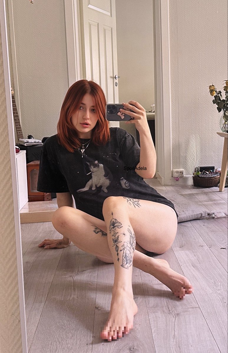 SpoilAdela's tweet photo. Did you really zoom in? https://t.co/MZ1j5N1HVY