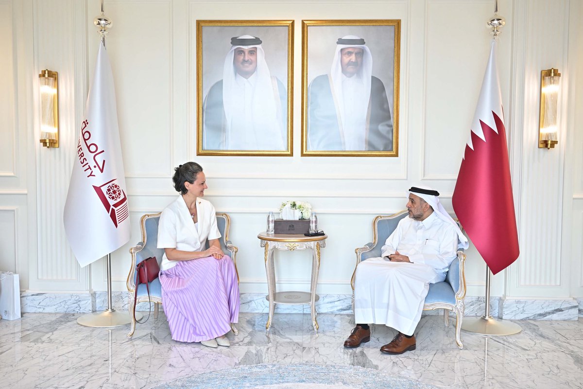 CzechDoha's tweet photo. Good ideas cross borders. 🇨🇿🤝🇶🇦

The Czech Ambassador Marta Hušková met Dr. Omar Al-Ansari, President of Qatar University, to explore opportunities for academic and research cooperation. https://t.co/EYD1heUE5S
