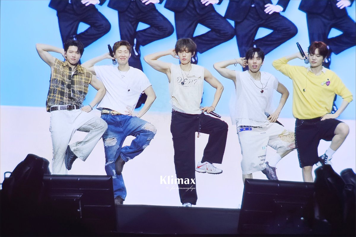 Klimax_428's tweet photo. 260923 무한대집회5 IN TOKYO DAY2_프리뷰

#인피니트 #infinite https://t.co/wsCXZB0va3