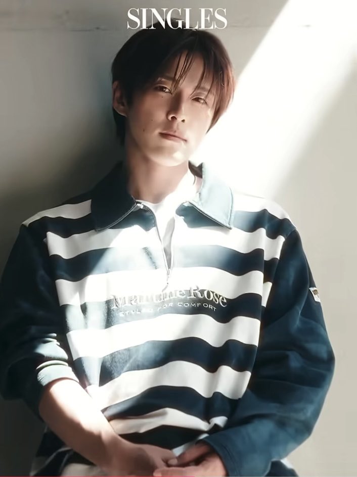 junki_miyukky's tweet photo. どアップの表情も光が差し込む雰囲気も最高すぎませんか純喜くん🥰🩵

#SINGLES
#河野純喜 #JO1

▶️https://t.co/8XxszZPsbh https://t.co/tzSjb0eKzq