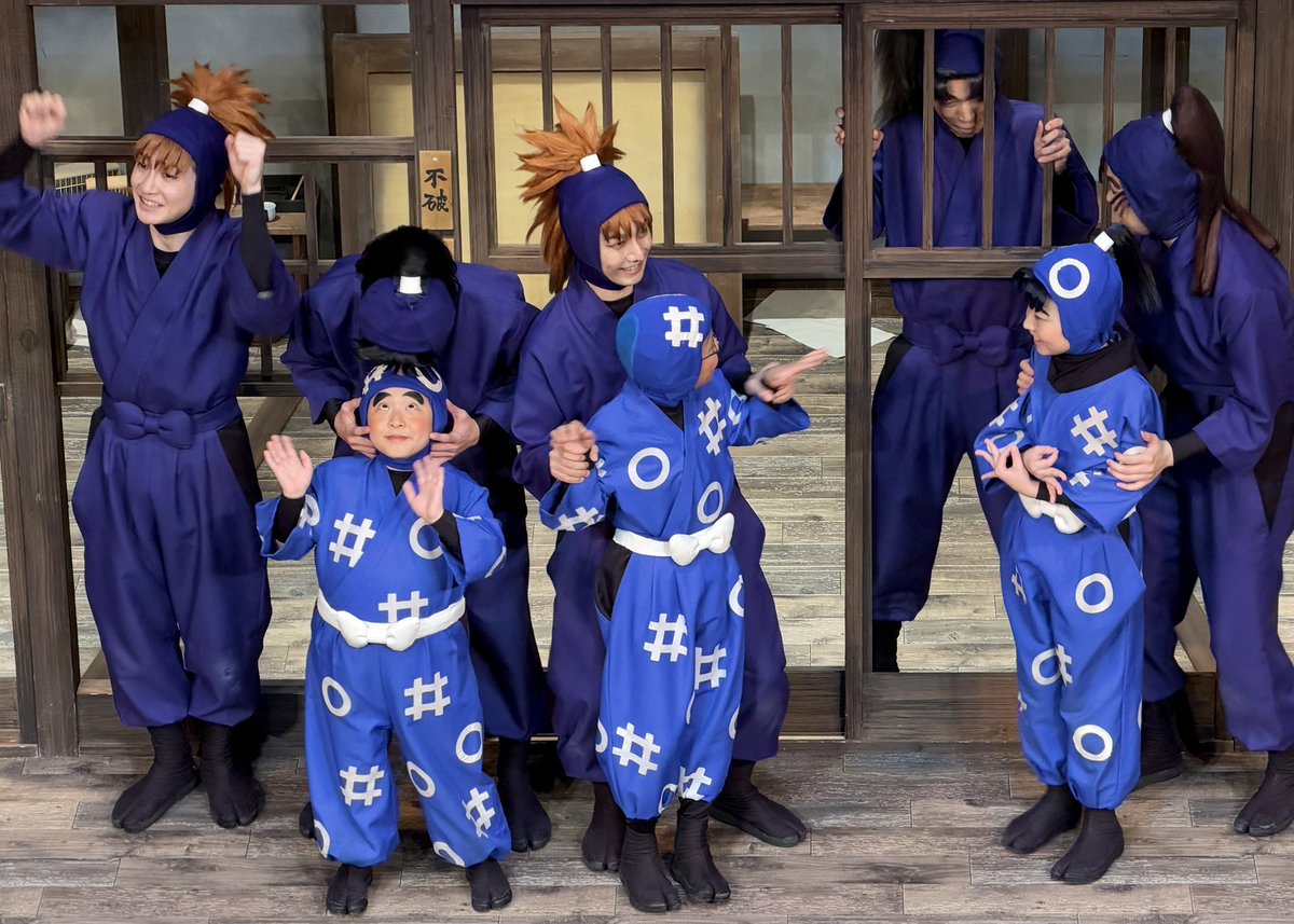 sioaji_no's tweet photo. 9/23 ソワレ
自由時間。囚われの竹谷先輩なのか収監された竹谷先輩なのか https://t.co/Jd038SB10v
