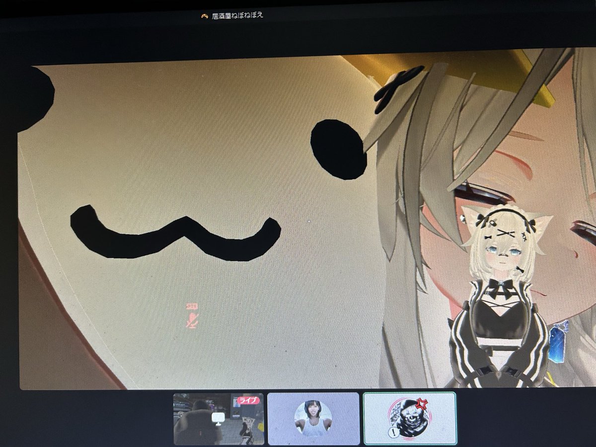 0NeV03's tweet photo. 撫でられる奴を邪魔する https://t.co/1XpWAkvDIO