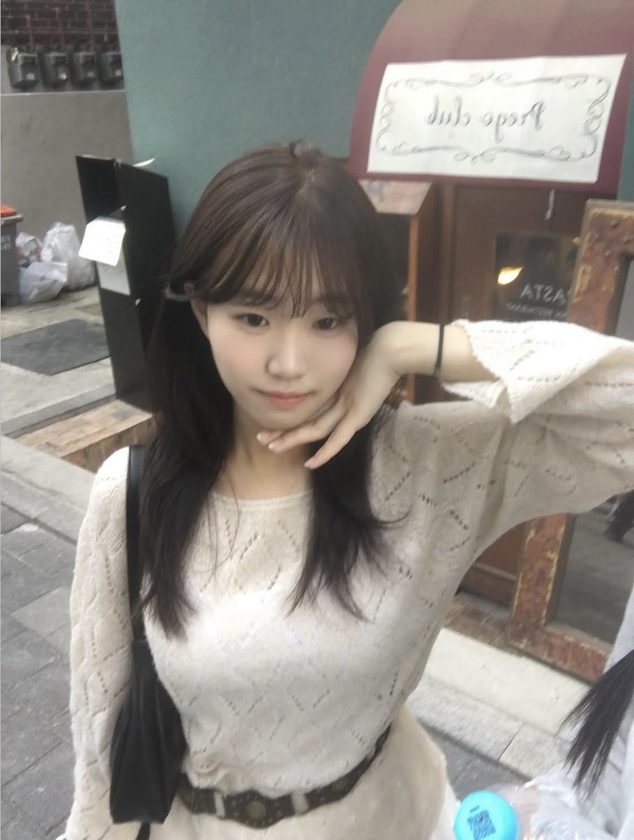 jiin9876's tweet photo. 강민채 08 https://t.co/x0xN9pJvQJ