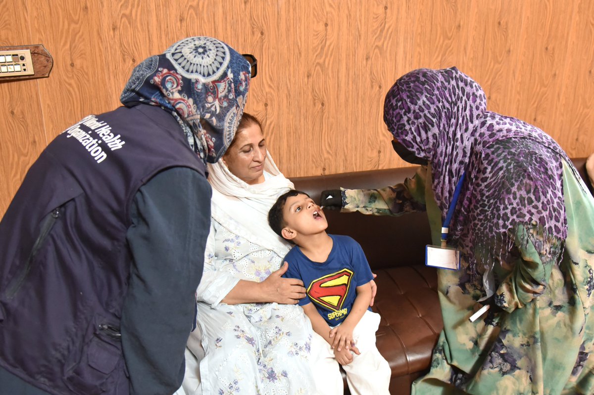 WHOPakistan's tweet photo. No child will be safe until every child is vaccinated &amp; safe from polio. This week, @WHO teams are mobilized side by side with @GovtofPakistan &amp; partners to deliver the polio vaccine to 31 million children across Pakistan.
Together, we can #EndPolio, for every child,   everywhere https://t.co/c4MikSZsYp