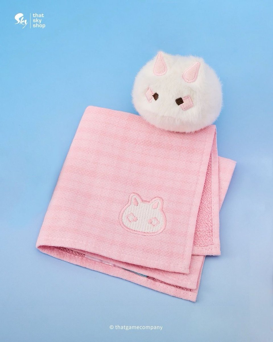 thatskyshopJP's tweet photo. ふわふわハンカチに、ふわふわボディーの兎さん🐇🩷
柔らかな毛並みに触れたら、ときめきが止まらない！

https://t.co/Y4B4xzEzfJ
#thatskyshop https://t.co/fY4yKk3PUv