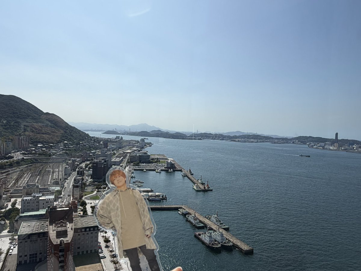 Niguru_5's tweet photo. いい天気で景色良かったし、美味しいものいっぱい食べた！ https://t.co/BN0WWB0bgj