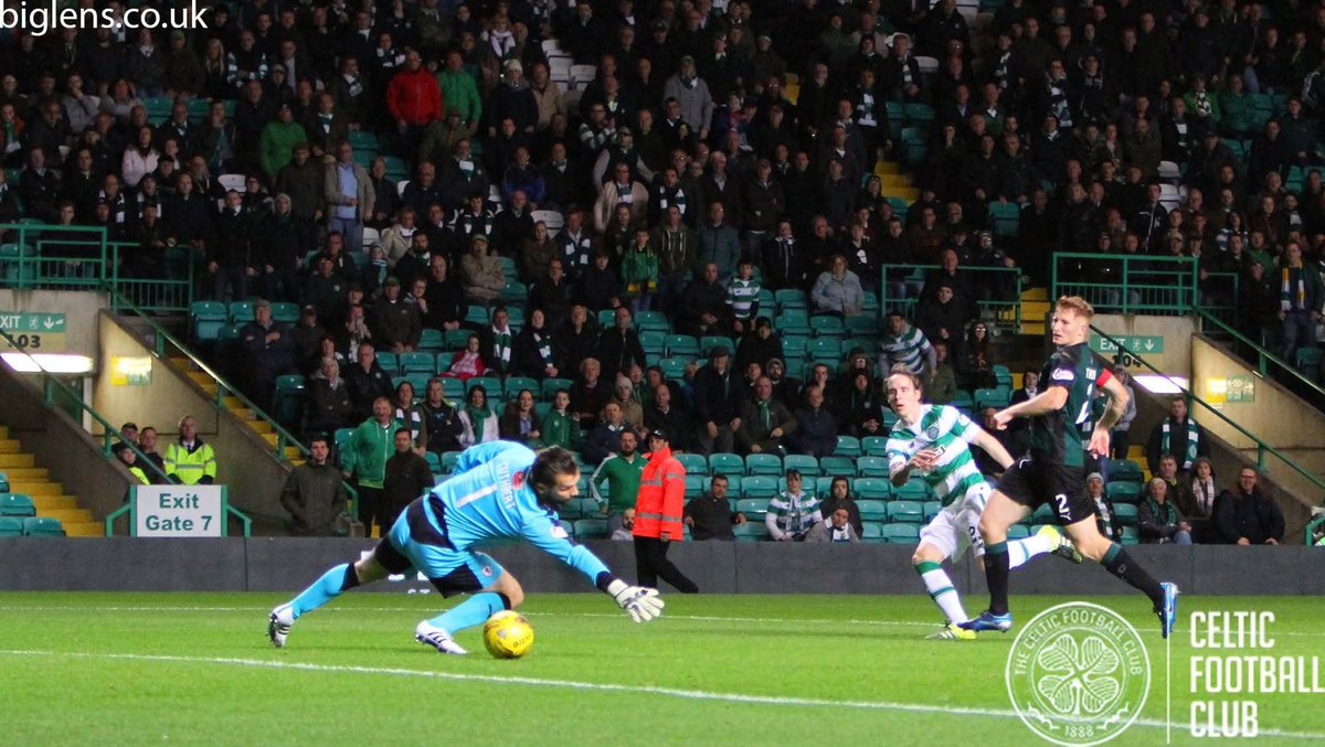 CSC_Francophone's tweet photo. 👤 Stefan Johansen
🗓 23/09/2015
🏆 Scottish Premiership
📍 Glasgow, Parkhead
🏟 Celtic Park 'Paradise'
👥️ 13,591
✅️ Celtic FC 2-0 Raith Rovers
⚽️ Kris Commons 32′, Stefan Johansen 87′

#Celtic #CelticFC #COYBIG 🍀🇮🇪☘️ https://t.co/clOa5cYnxH