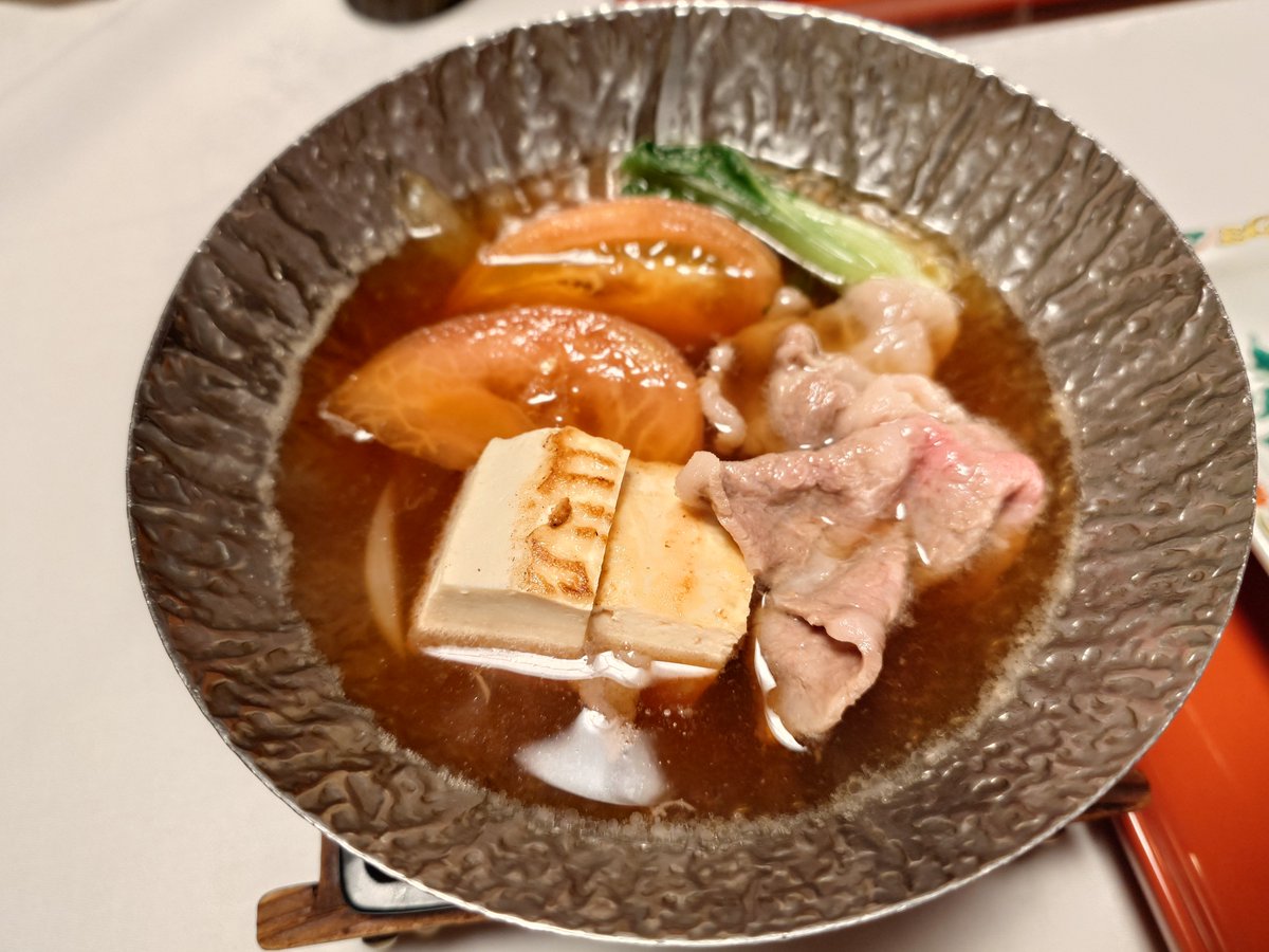 fantapi_8899's tweet photo. 食事写真3
飛騨牛すき焼き https://t.co/OdEPVtcary