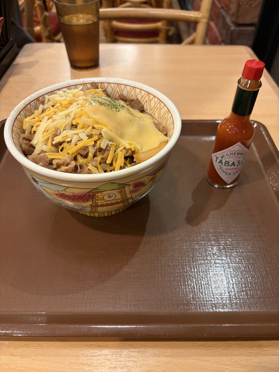 North_Park01's tweet photo. これが73kの牛丼です。
今月は150k負けまで伸び止める詐欺でも振りでもなく本当に当分は引退ですね。
もう生活が https://t.co/j8nY82obF9
