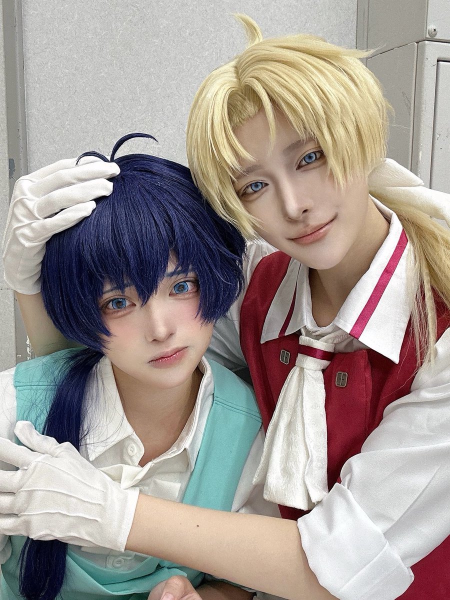 surumeCosplay's tweet photo. #アコスタ池袋
第七王子と第二王子で居ました🪄

こんなに可愛い弟を持って幸せな兄です😚 https://t.co/f1R3KvSghb