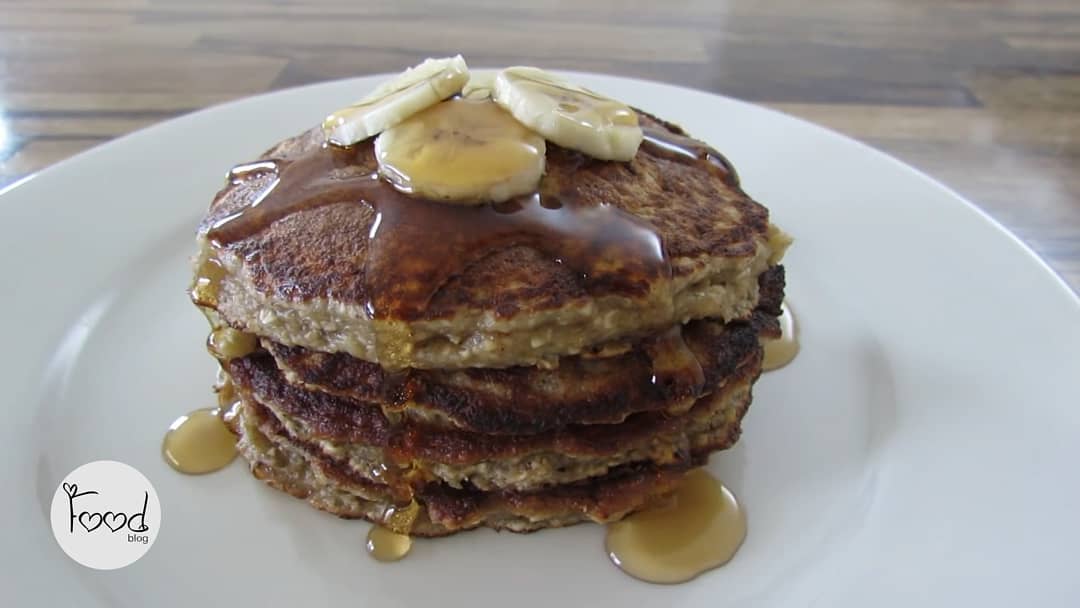 EnochTakata's tweet photo. Banana and Oatmeal Pancakes

New video on YouTube. Link in bio. https://t.co/QtIxPVzM1V