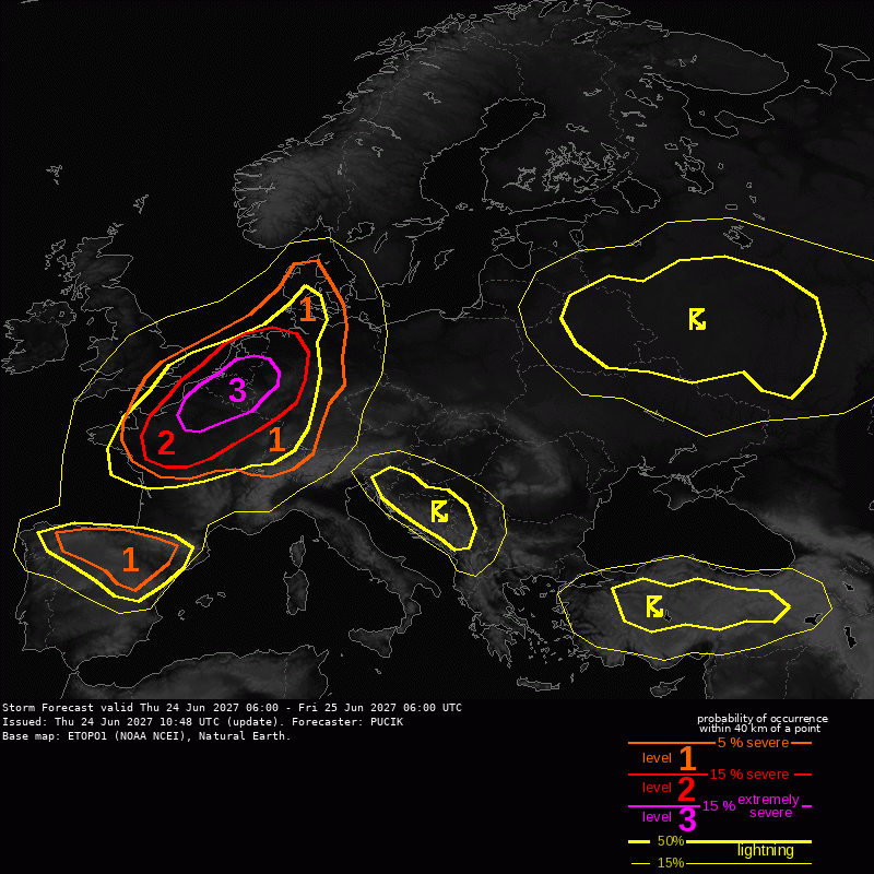 bipolaritywx's tweet photo. @Djpuco's hardest day at the desk... (European outbreak HYPOTHETICAL) https://t.co/JdNnV8wi6H