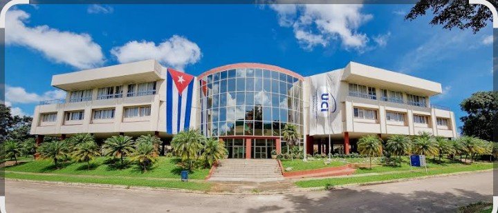 DtraBueno's tweet photo. · 23/9/2002: Se funda la Universidad de las Ciencias Informáticas (UCI) en La Habana . https://t.co/PBpc3fOUsY