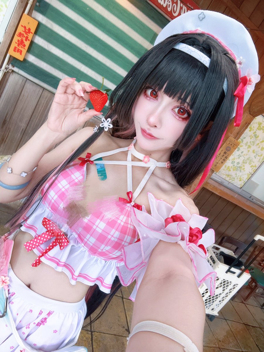 yusha_cs's tweet photo. 改めて！
白桃パフェ千咲ちゃんでした🍑🍓 https://t.co/rMZOOk4Dau