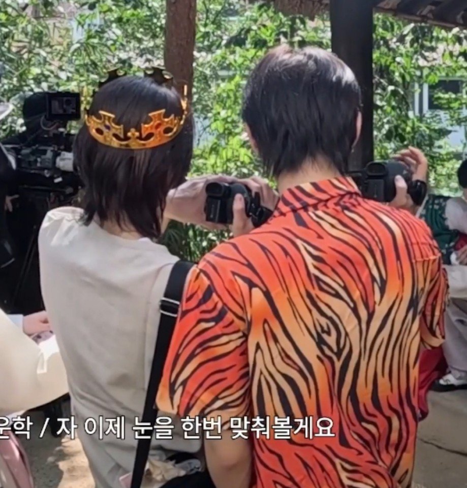 myungfourz's tweet photo. mygod... they really look good tgt...... https://t.co/lFRlTmvA7E