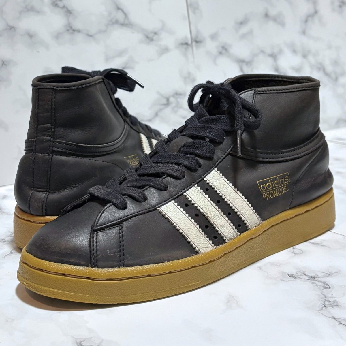 NuZuzan54773's tweet photo. 「adidas PRO MODEL 2004年製造モデル」
いやー、良いのが入りました。。
年代の価値も勿論あるんですが、このモデルのスムースレザー、触ると滑らかで柔らかくて。。ちょっとこの触り心地のスニーカーは初めてて驚きました😌
#adidas #PROMODEL #中古スニーカー #スニーカークリーニング https://t.co/rNeHXLIdNa