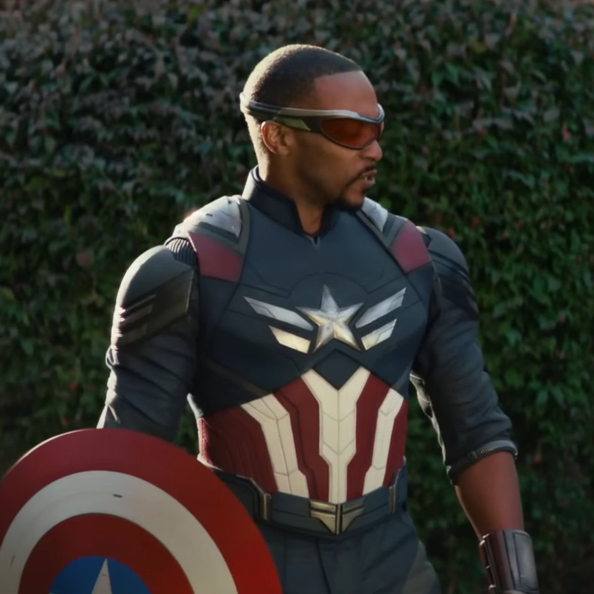 sidsmustache's tweet photo. happy birthday to CAPTAIN AMERICA!!! https://t.co/y9TeCdTwpd