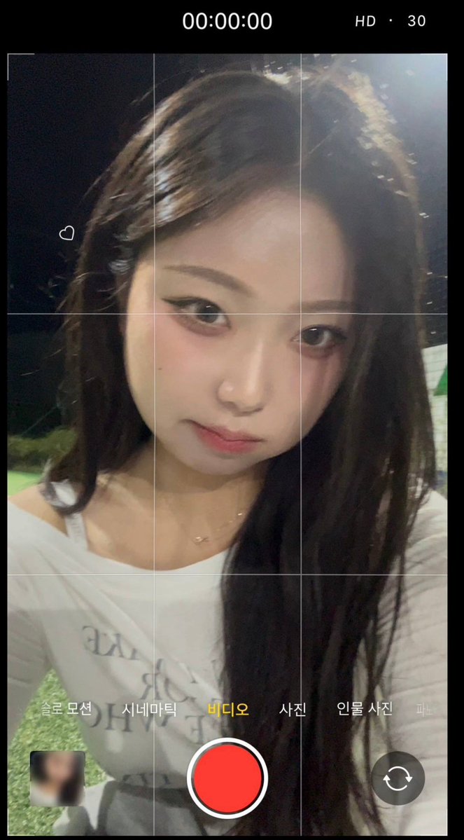 jiin9876's tweet photo. 이다은 04 https://t.co/nckaDr9tjd