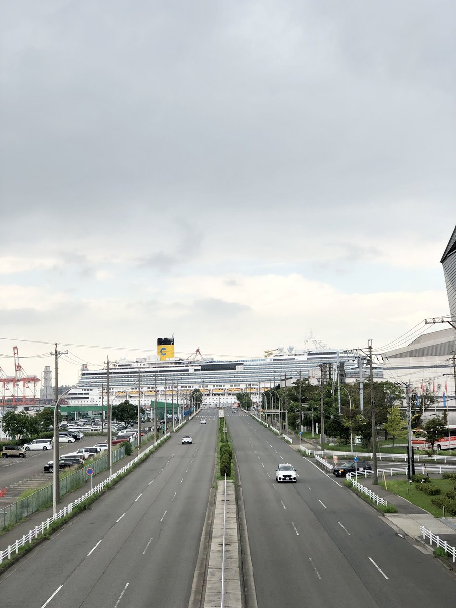 3776Ami's tweet photo. 今日の現場は…🈁ﾊｧ🚢
4日目
一にGAMAN
二にGAMAN
三四がなくて
五にGAMAN
人として100レベルアップ😅
#愛知名古屋2026
#OneAsiaCrew
#85飯 
さぁお昼ご飯🍚何食べようかなぁｸﾞｸﾞｸﾞ https://t.co/kLQEGgLqVl