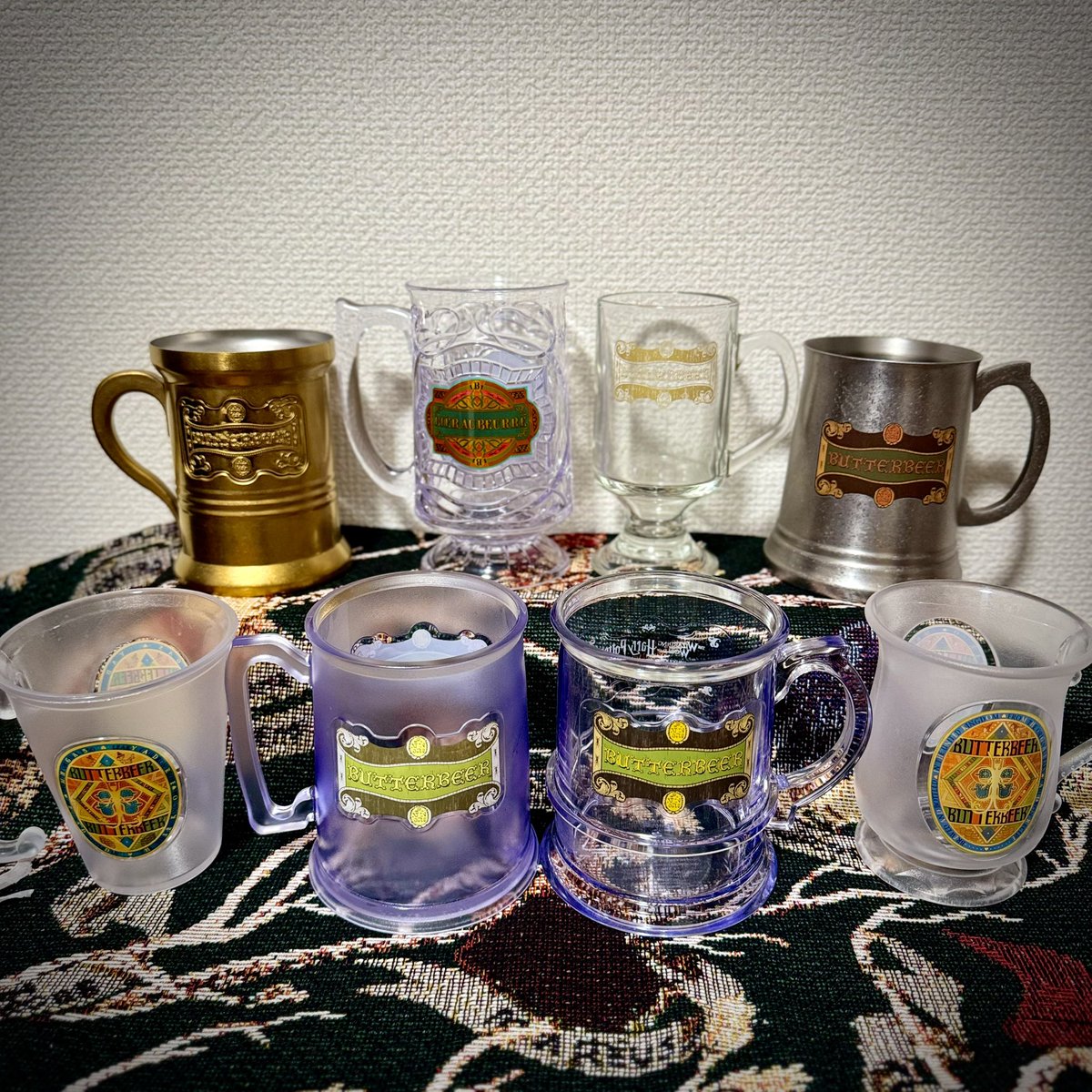 Sacred_28's tweet photo. 色々なバタービールカップ！🍺
#Butterbeer https://t.co/Se52tDDhkr